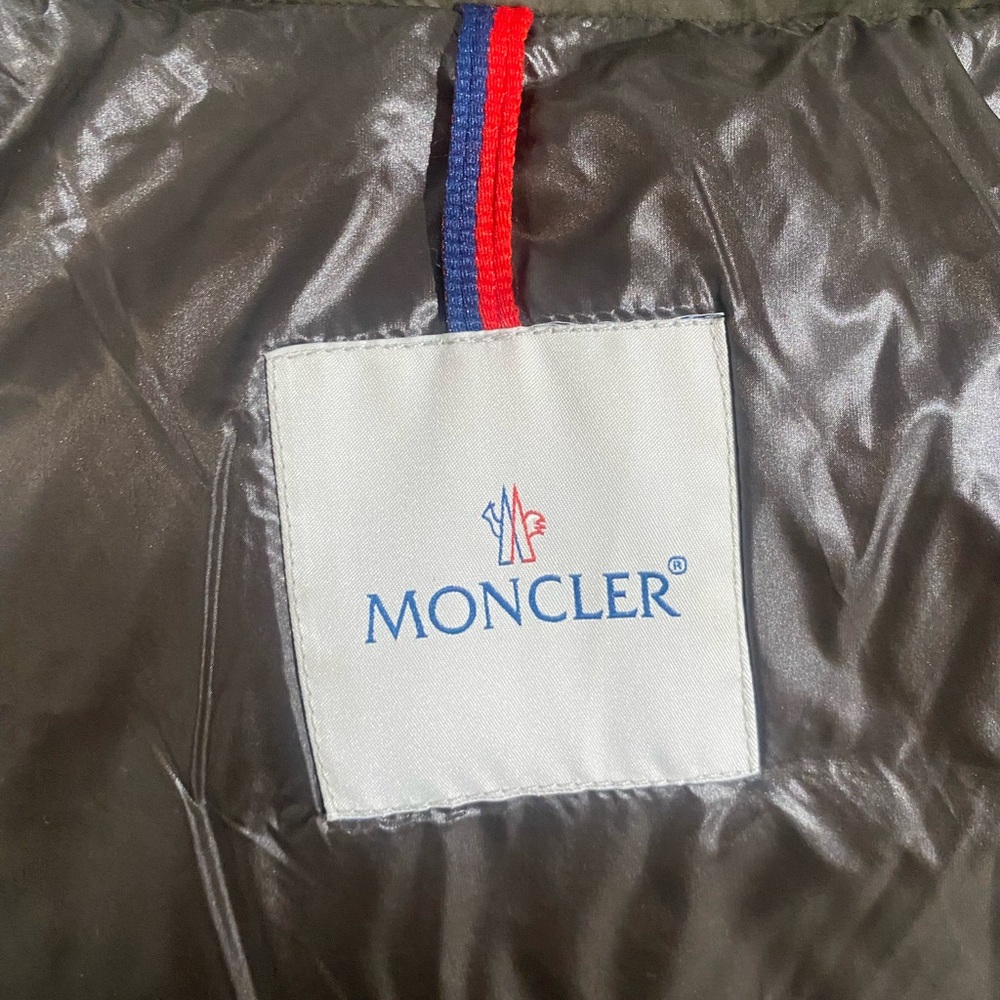 Moncler jacket - Picture 8 of 11